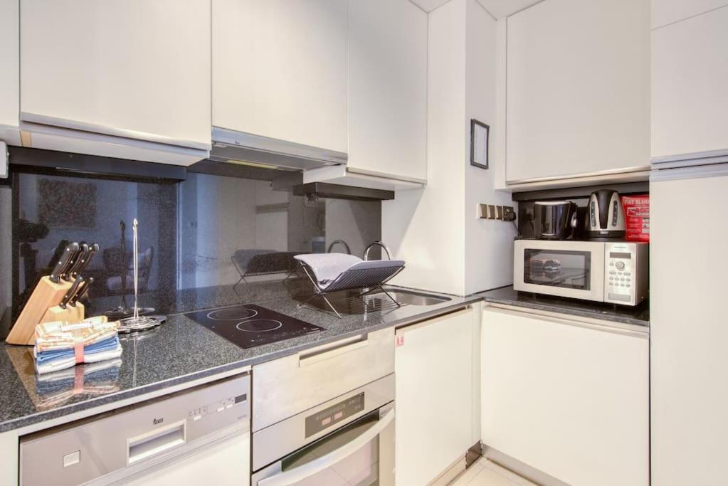 Superhost - Studios At Jw Marriott - The Address Dubai Marina Ngoại thất bức ảnh